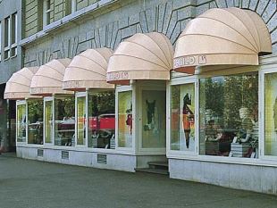 Store-corbeille, fabricant , store, extérieur, store, boutique, et ,magasin, store, pas, cher, sur, mesure,  store, balcon, store, commerce,   